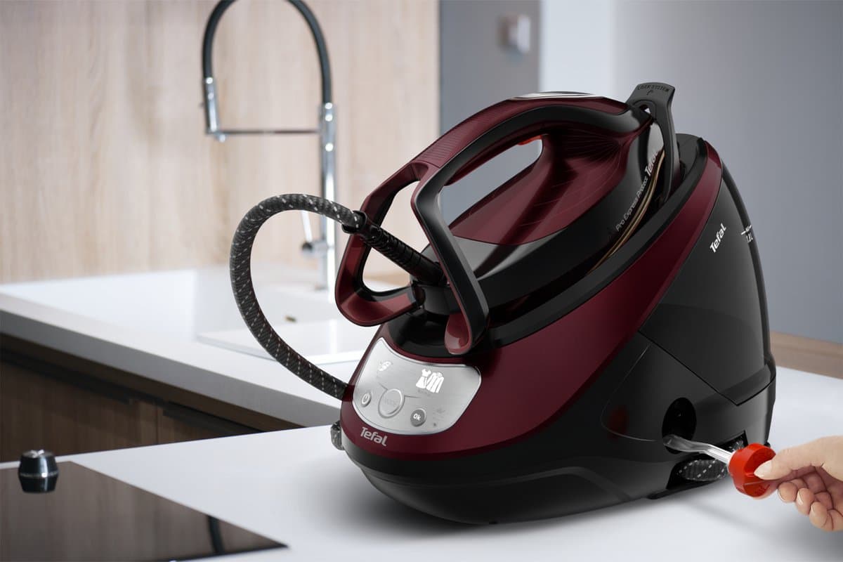 Tefal Gv9230 Pro Express Protect Stoomgenerator Rood/Zwart
