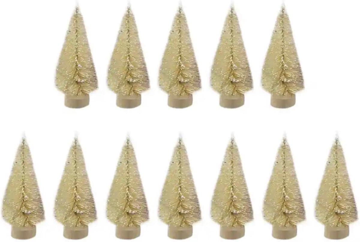 Akyol - kerstboom 7 stuk - miniatuur kerstboom - decoratie kerst - kerstboom - mini kerstboompjes - kerstversiering - kerst - versiering - boom - dennenboom - christmas - kerstman - boomversiering