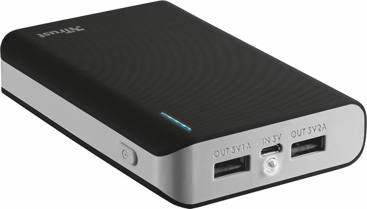 Primo PowerBank 8800 Portable Charger - black