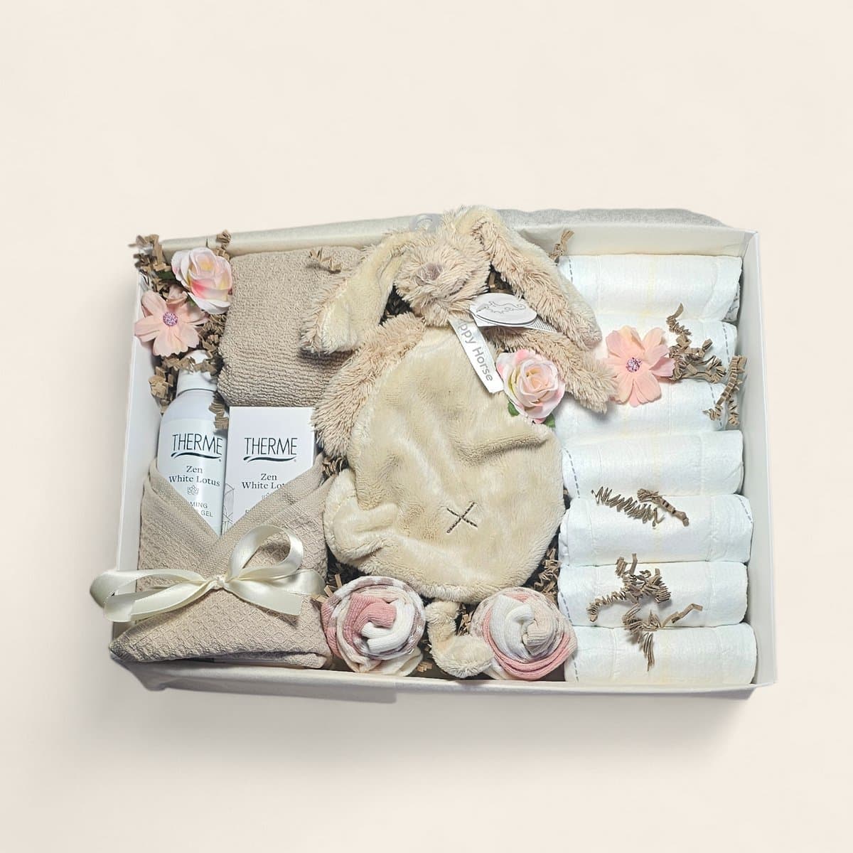 Kraamcadeau jongen en mama – Happy Horse richie knuffeldoekje, sokjes, luiers & Therme Zen voor mama – Luxe doos