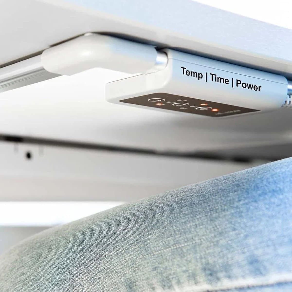 VH infrarood paneel voor montage onder bureau - 100 watt - 3 warmte standen - Timerfunctie - infrarood verwarming - incl. voetjes - Gericht bijverwarmen