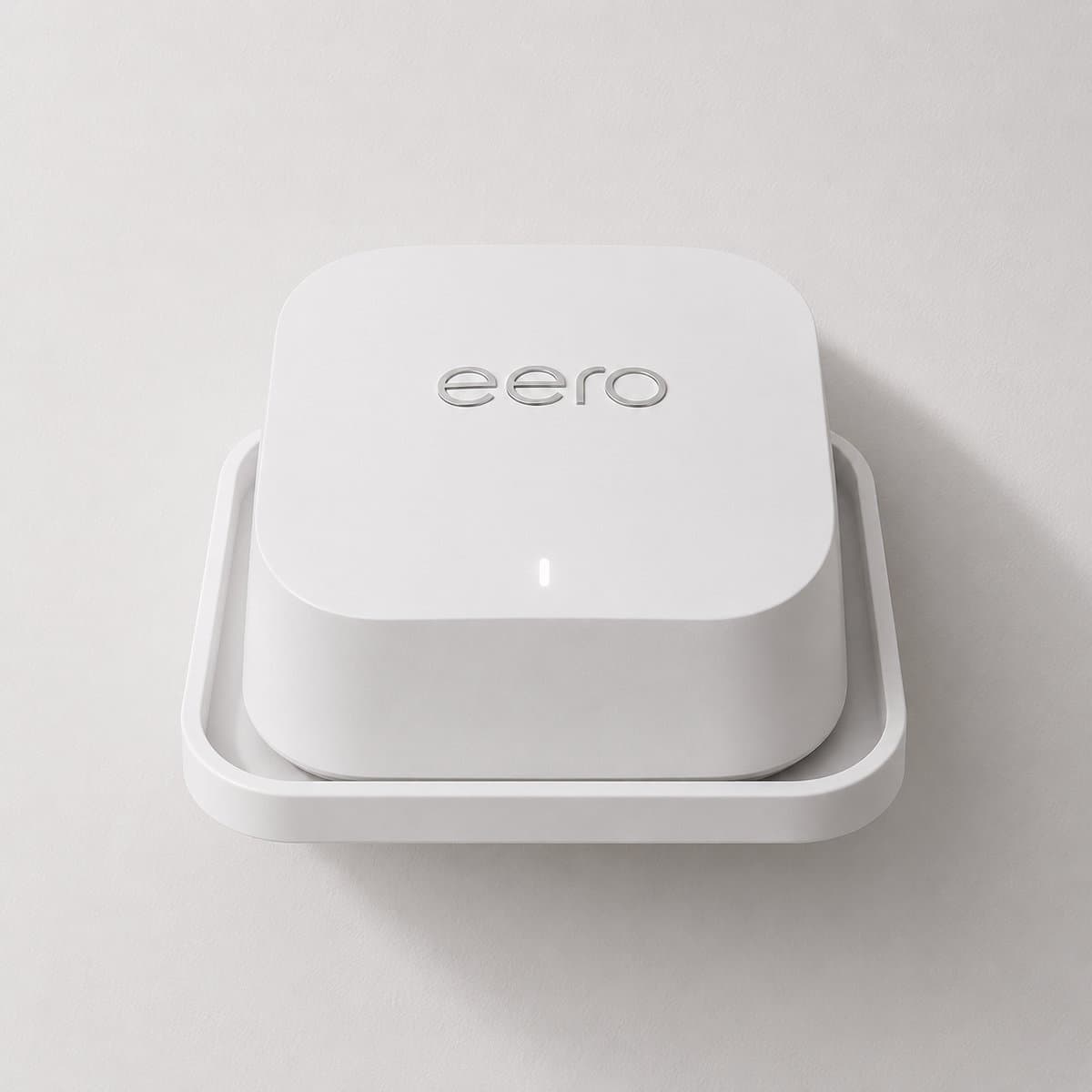YUOM. Muurbeugel Geschikt voor Eero 6+ – WiFi 6 Mesh Router Wandhouder – Strakke Wall Mount – Incl. Schroeven en Pluggen – Wit – Stapelkorting