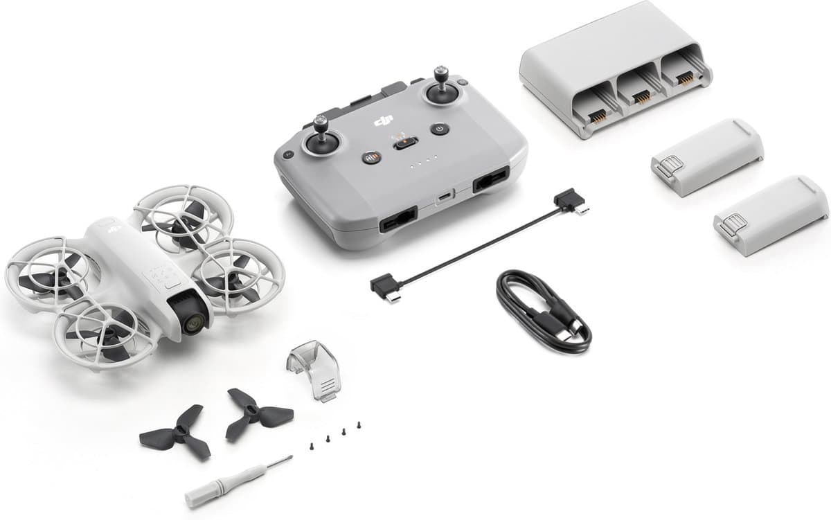DJI Neo Fly More Combo - 4k drone - compact - Cx 0 label