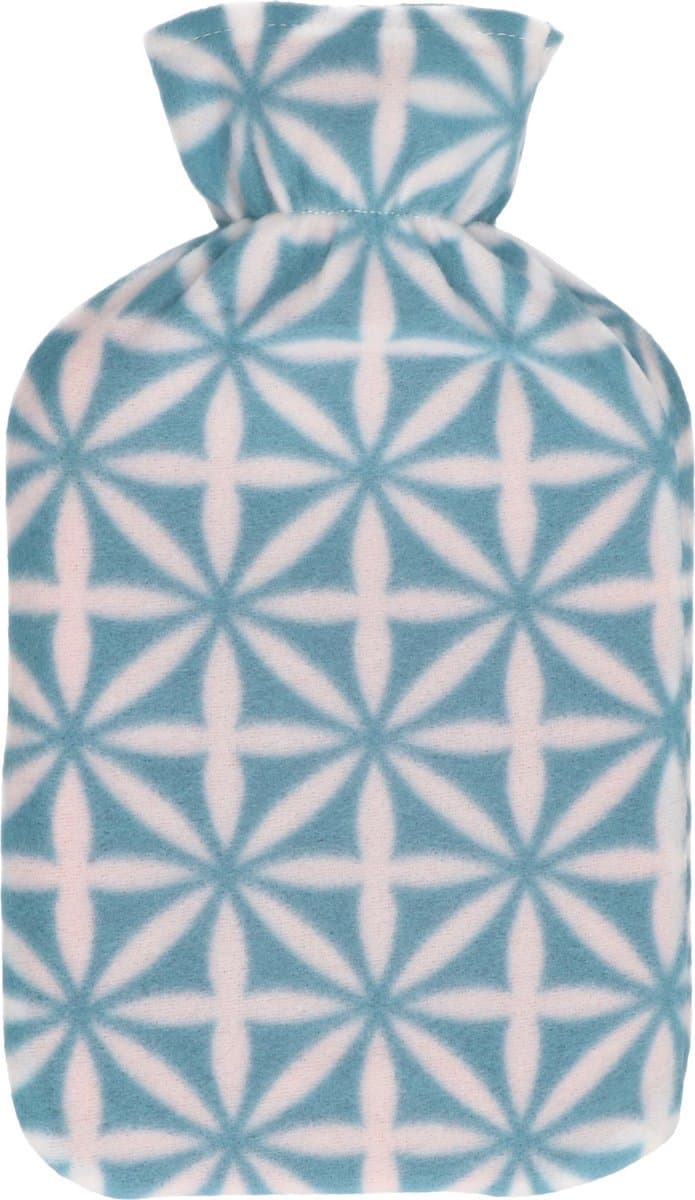 Water kruik met fleece hoes lichtblauwe/witte sterren print 1,7 liter - 35 x 18 cm - Warmwaterkruiken - Warmtekruik - Bedkruik