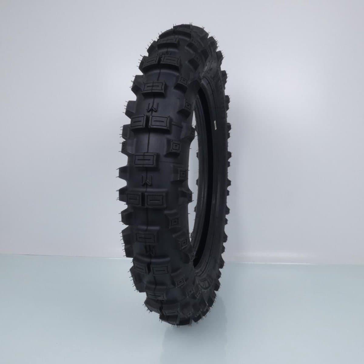 Pneu 140-80-18 Michelin pour Moto Stark varg EX Enduro Après 2025 AR / Enduro Medium 70R Neuf